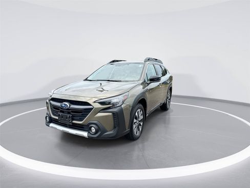 Used 2023 Subaru Outback Limited AWD/4WD image 4