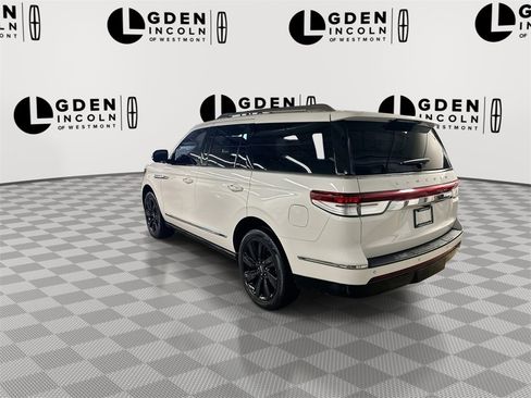 Certified 2022 Lincoln Navigator Reserve image 6