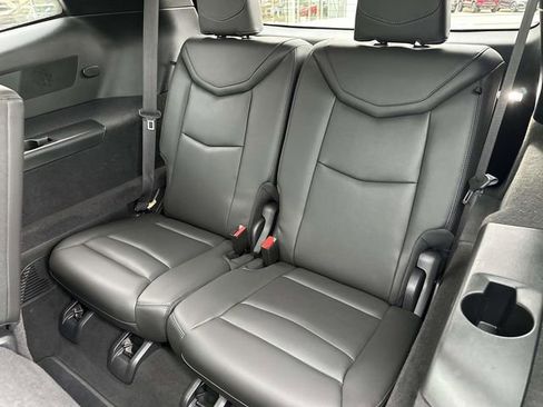Certified 2025 Cadillac XT6 Premium Luxury w/ Technology Package image 60