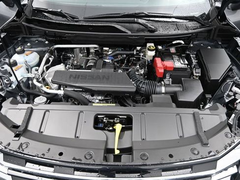Certified 2026 Nissan Rogue SV w/ Cold Weather Package FWD image 25