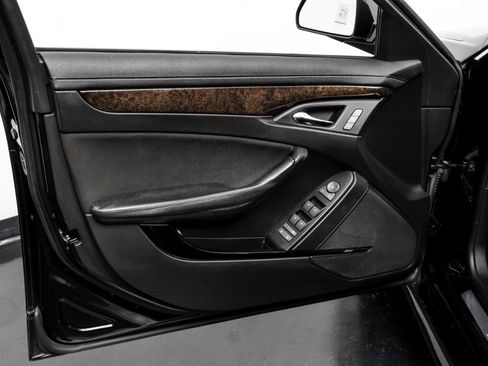 Used 2011 Cadillac CTS V image 49