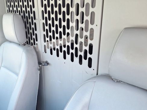 Used 2019 Ford Transit 150 130 Medium Roof RWD image 19