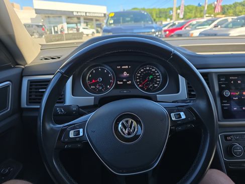Used 2019 Volkswagen Atlas SE w/ Panoramic Sunroof Package AWD/4WD image 25