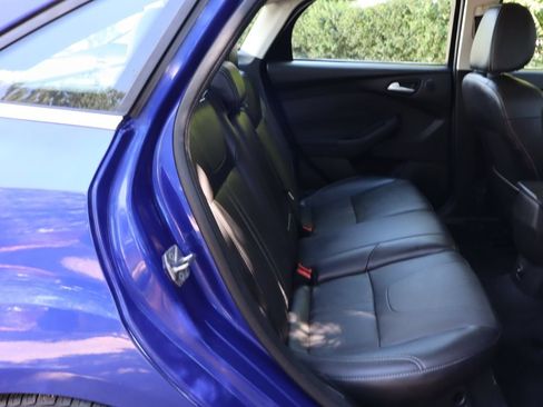 Used 2014 Ford Focus Titanium FWD image 21