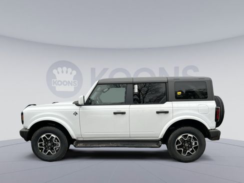 New 2026 Ford Bronco Outer Banks AWD/4WD image 2