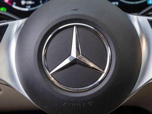 Used 2023 Mercedes-Benz GLC 300 4MATIC w/ Pinnacle Trim Package image 22