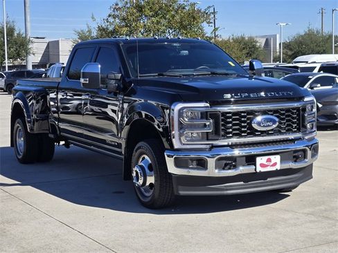 Used 2025 Ford F350 King Ranch w/ Chrome Package image 3