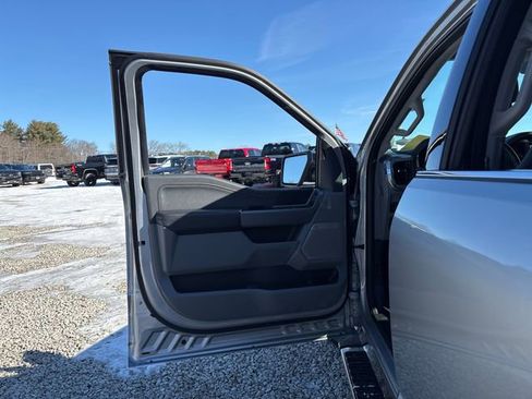 Certified 2025 Ford F150 Lariat w/ Equipment Group 501A Mid image 17