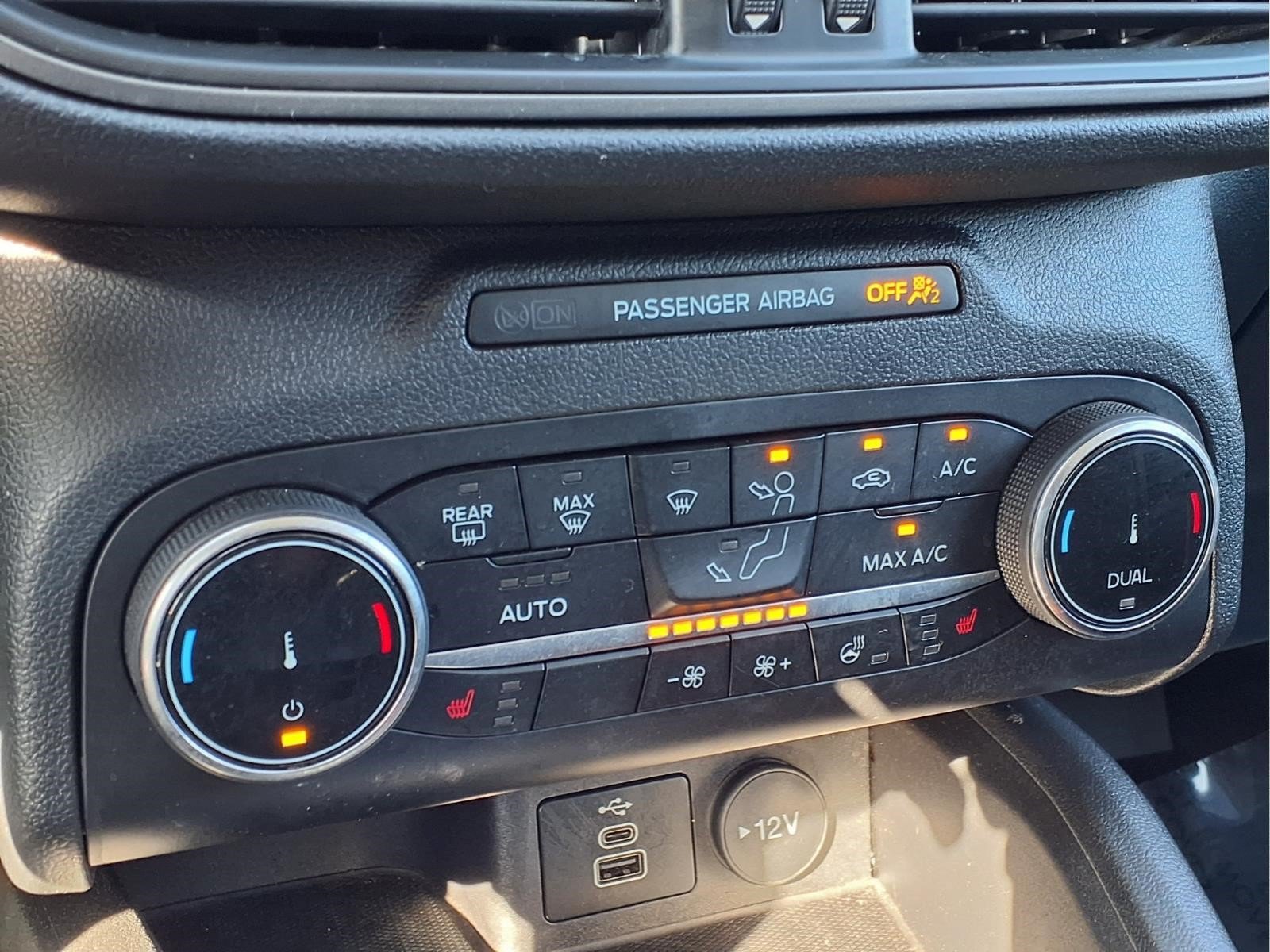Used 2024 Ford Escape Active AWD/4WD image 12