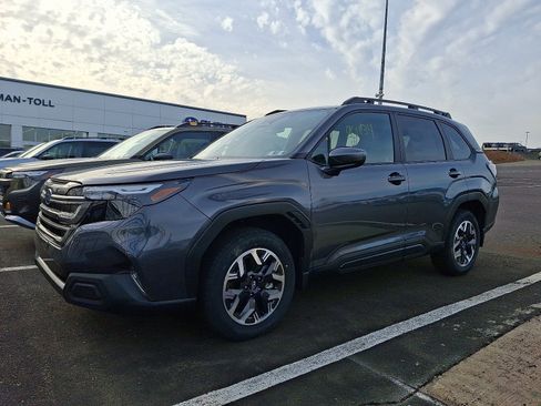 New 2026 Subaru Forester Premium image 2