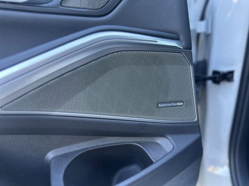 Certified 2022 BMW M340i image 24