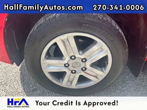 Used 2010 Toyota Tundra Limited image 24