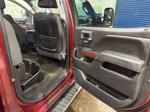 Used 2015 GMC Sierra 2500 SLE w/ Snow Plow Prep Package image 25