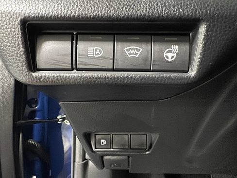 Certified 2023 Toyota Prius XLE FWD image 39