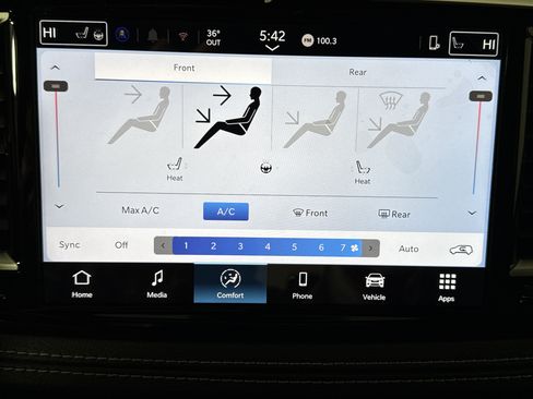 New 2026 Chrysler Pacifica Select w/ S Appearance Package FWD image 22