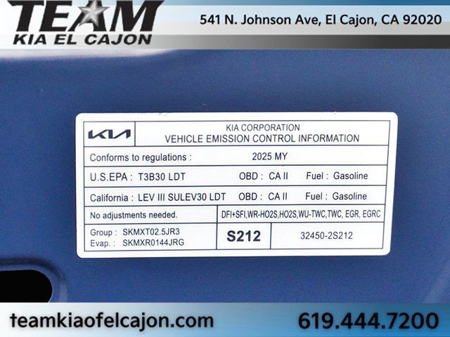 Certified 2025 Kia Sorento S FWD image 41