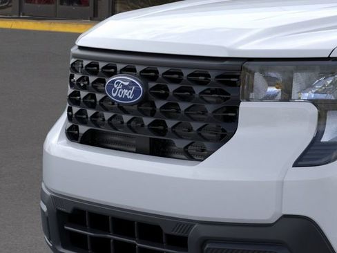 New 2025 Ford Maverick XL w/ Equipment Group 101A AWD/4WD image 18