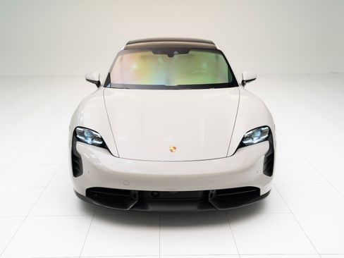 Certified 2022 Porsche Taycan Turbo S image 6