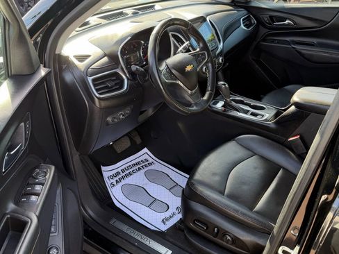 Used 2018 Chevrolet Equinox Premier w/ Infotainment II Package image 9