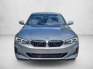 Used 2025 BMW 330i Sedan video 2