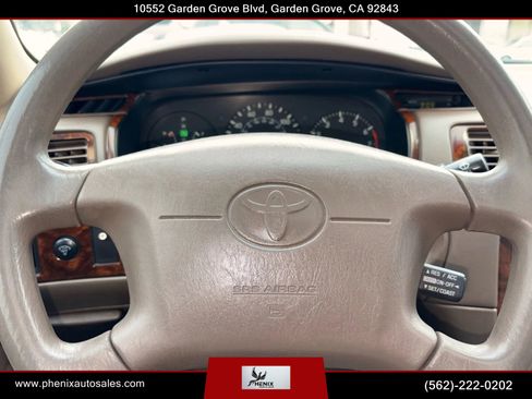 Used 2000 Toyota Camry CE image 25