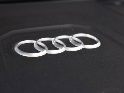 Used 2021 Audi Q7 3.0T Prestige w/ Prestige Package image 31