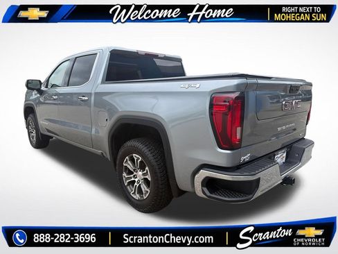 Used 2025 GMC Sierra 1500 SLT AWD/4WD image 3