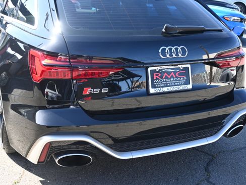 Used 2021 Audi RS 6 AWD/4WD image 25