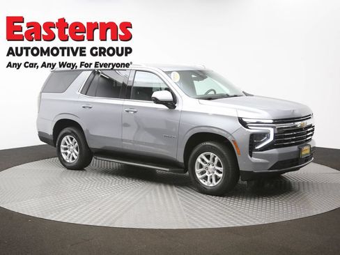 Used 2025 Chevrolet Tahoe LT AWD/4WD image 52