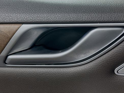 Used 2024 Genesis G80 Advanced image 14