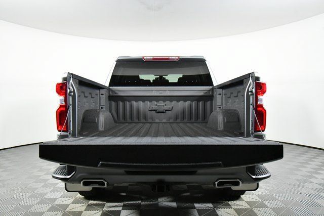 Used 2021 Chevrolet Silverado 1500 RST w/ Z71 Off-Road Package AWD/4WD image 26
