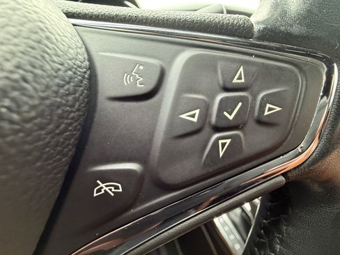 Used 2017 Chevrolet Cruze Premier image 21