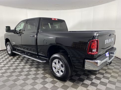 Used 2026 RAM 2500 Big Horn AWD/4WD image 9