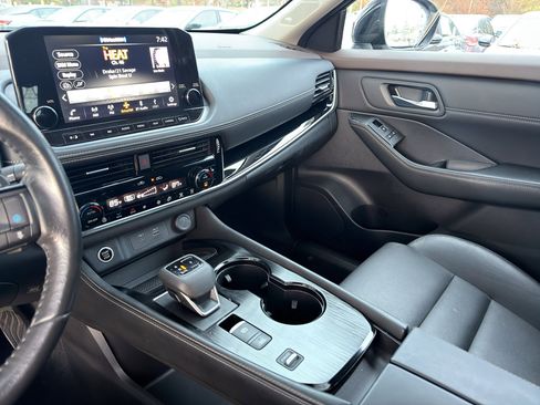 Certified 2023 Nissan Rogue SL w/ SL Premium Package image 23