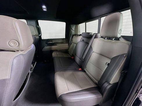 Certified 2024 Chevrolet Silverado 2500 ZR2 w/ Technology Package image 27