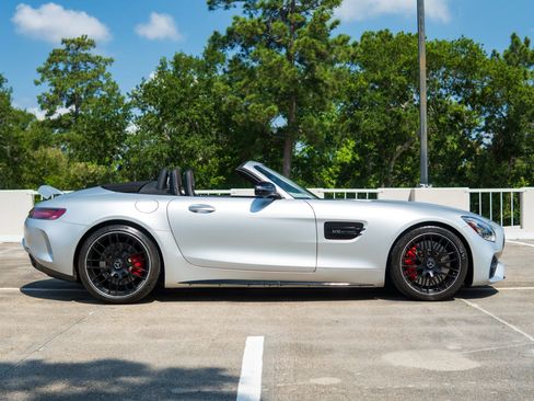 Used 2018 Mercedes-Benz AMG GT C image 15