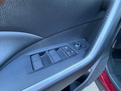 Used 2023 Toyota RAV4 LE image 14