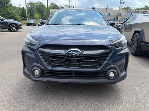Used 2025 Subaru Outback Premium w/ Popular Package #1 AWD/4WD image 4