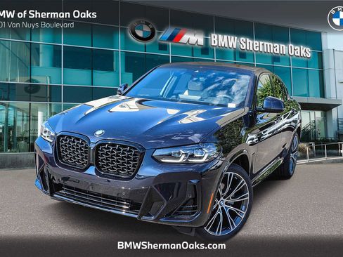New 2025 BMW X4 xDrive30i w/ Premium Package image 1