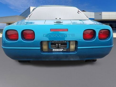 Used 1993 Chevrolet Corvette Coupe image 4