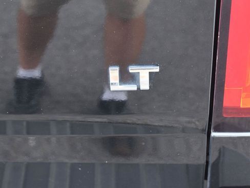 Used 2019 Chevrolet Colorado LT RWD image 10