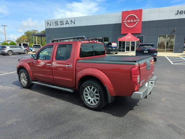 Used 2012 Nissan Frontier SL w/ Moonroof Pkg AWD/4WD image 9