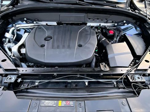 Certified 2024 Volvo XC60 B5 Core w/ Climate Package image 29