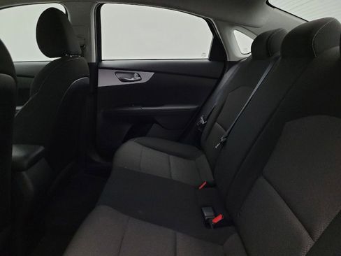 Used 2023 Kia Forte LXS image 18