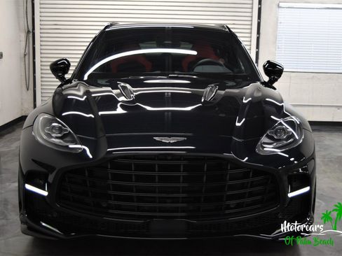 Used 2025 Aston Martin DBX 707 image 14