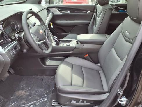 New 2025 Cadillac XT5 Premium Luxury image 5