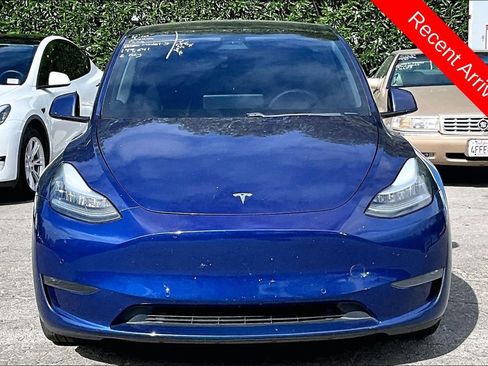 Used 2020 Tesla Model Y Long Range image 2