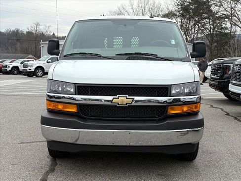 Certified 2024 Chevrolet Express 2500 w/ Driver Convenience Package image 3