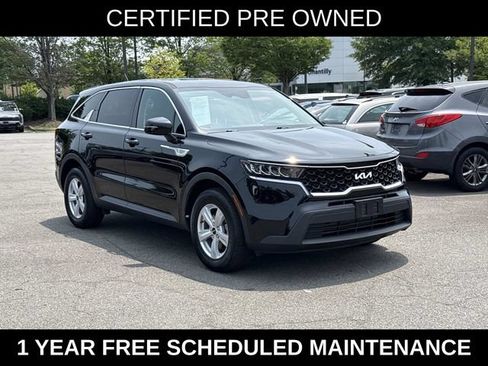 Used 2023 Kia Sorento LX FWD image 1