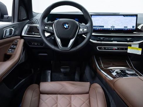 New 2026 BMW X5 xDrive40i w/ Climate Comfort Package image 4